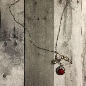 Long necklace - color: red/silver